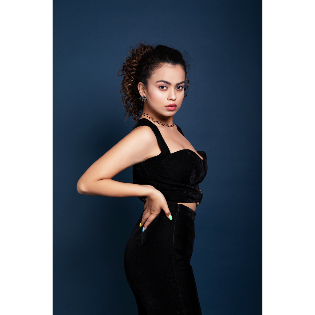 Spice it up Velvet Co-ord Set